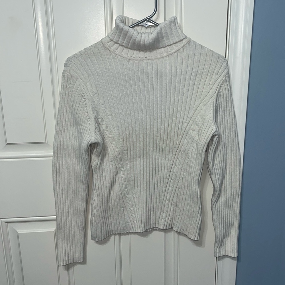 STYLE&CO CABLE KNIT TURTLENECK SWEATER